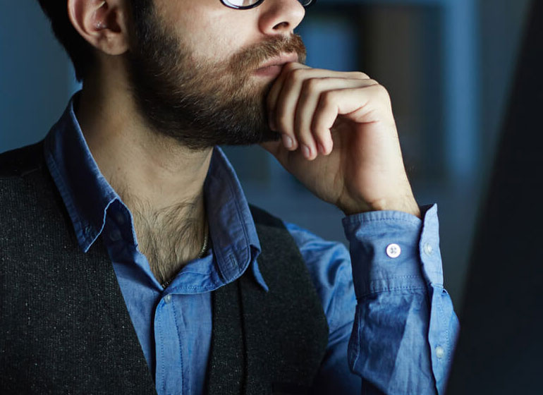 提交表单联系我们！